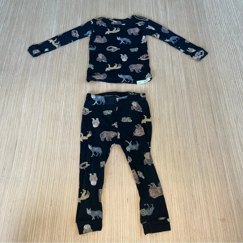 Kid's Gap National Geographic Wild Animals Long Pajama Set